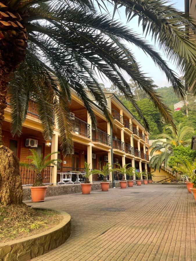Kvariati Palma Hotel Exterior foto
